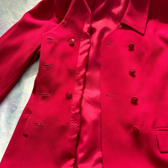 NEW Polyester fully lined double breasted Red Jacket. - Picture 3 of 6